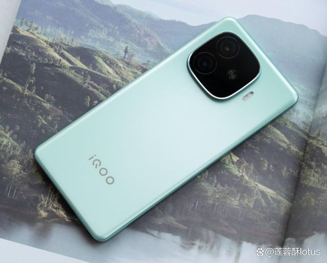 2024最建议买10款手机(2024年“最强续航”的5款性能手机,续航强还流畅,轻松战斗五年)2024年“最强续航”的5款性能手机,续航强还流畅,轻松战斗五年