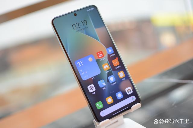 2024最建议买10款手机（2024年十大旗舰手机盘点，十款顶尖机型带你领略科技魅力，收藏好）2024年十大旗舰手机盘点，十款顶尖机型带你领略科技魅力，收藏好